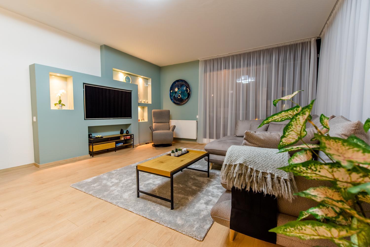 Duna Terrace Apartment *