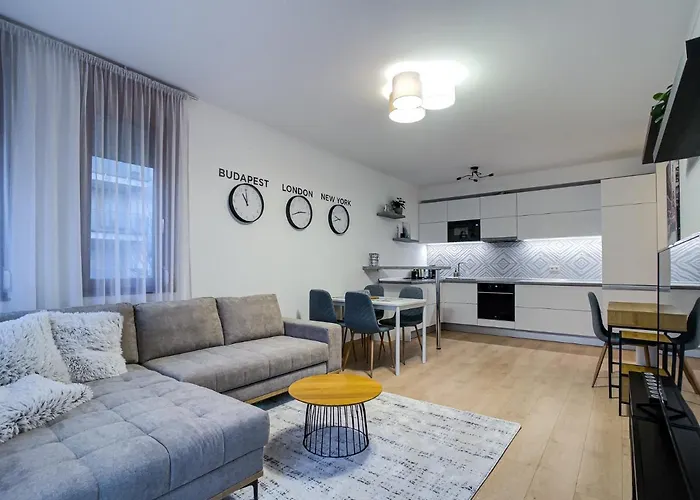 Duna Terrace Apartment
